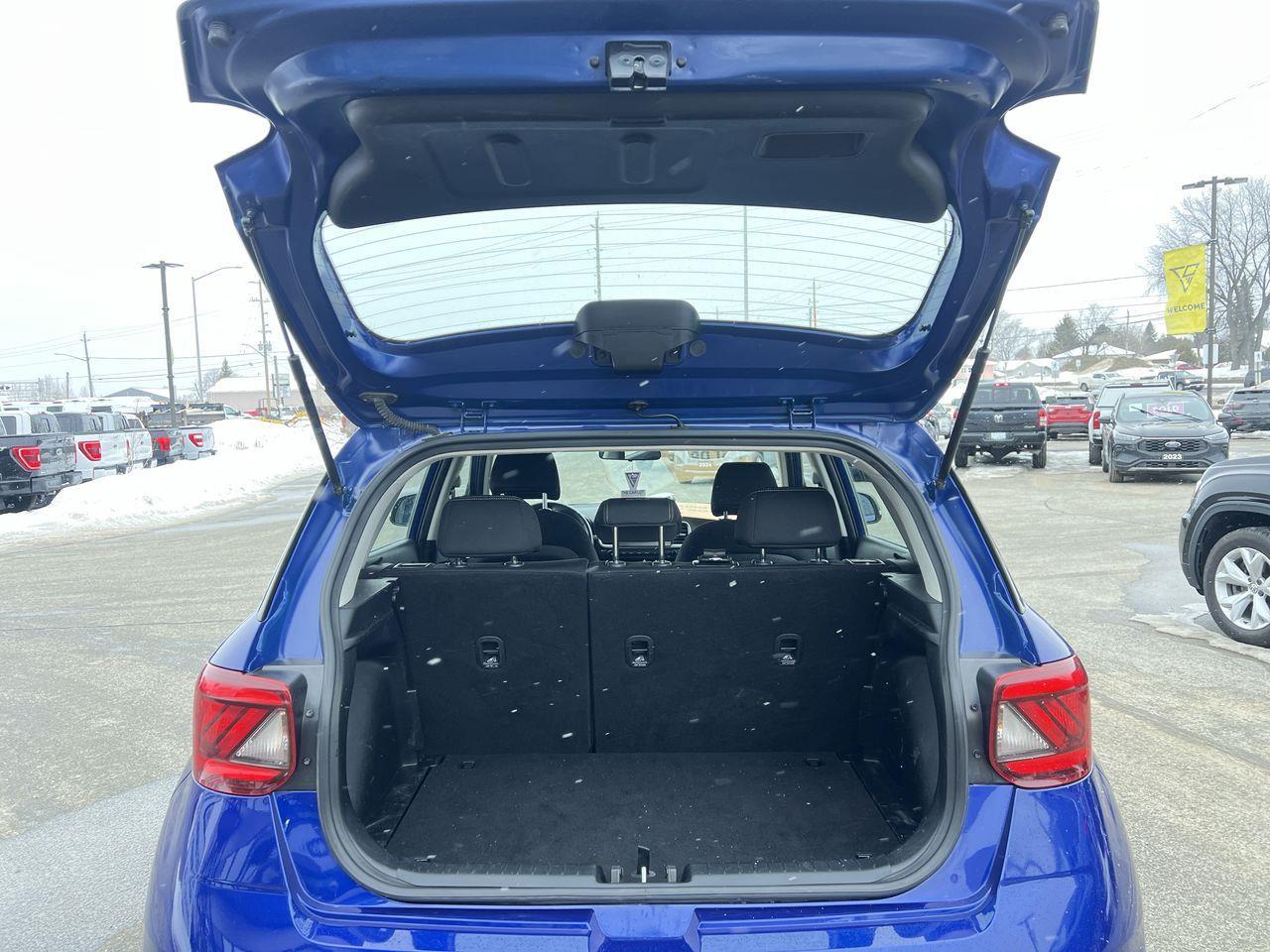 2020 Hyundai Venue Trend Photo