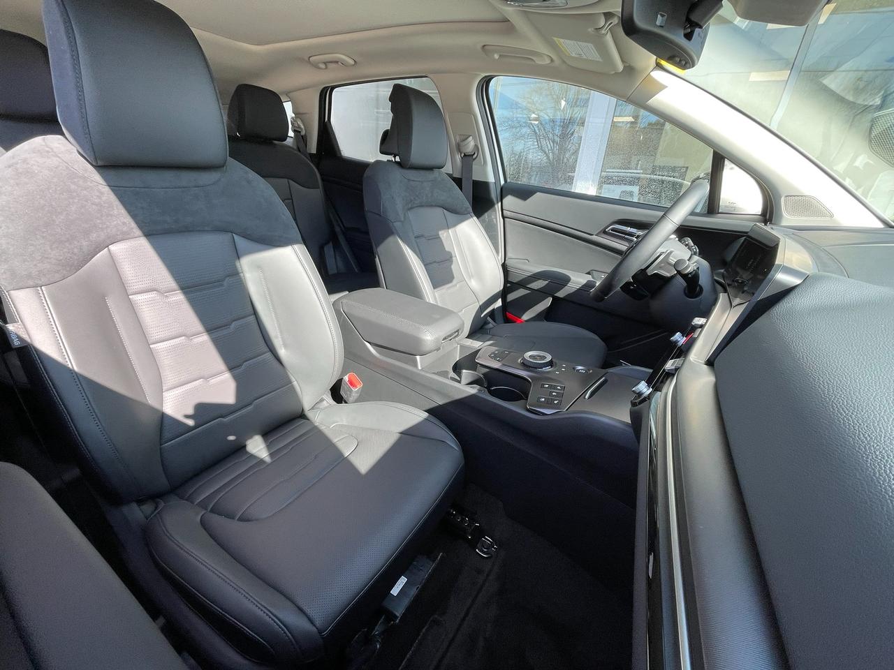 2026 Kia Sportage Hybrid  Photo