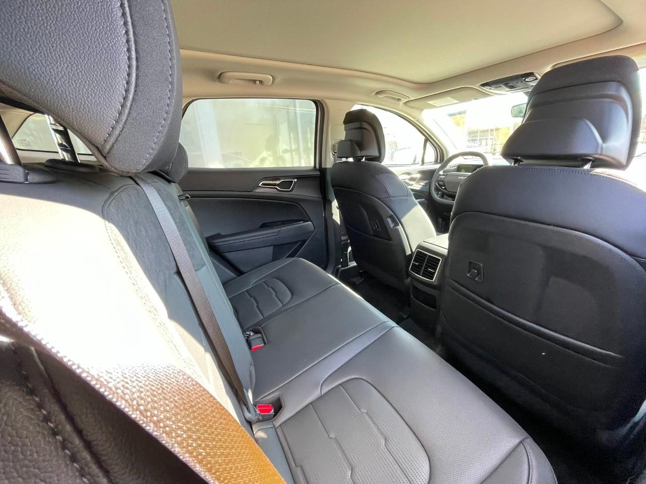 2026 Kia Sportage Hybrid EX Premium AWD Photo