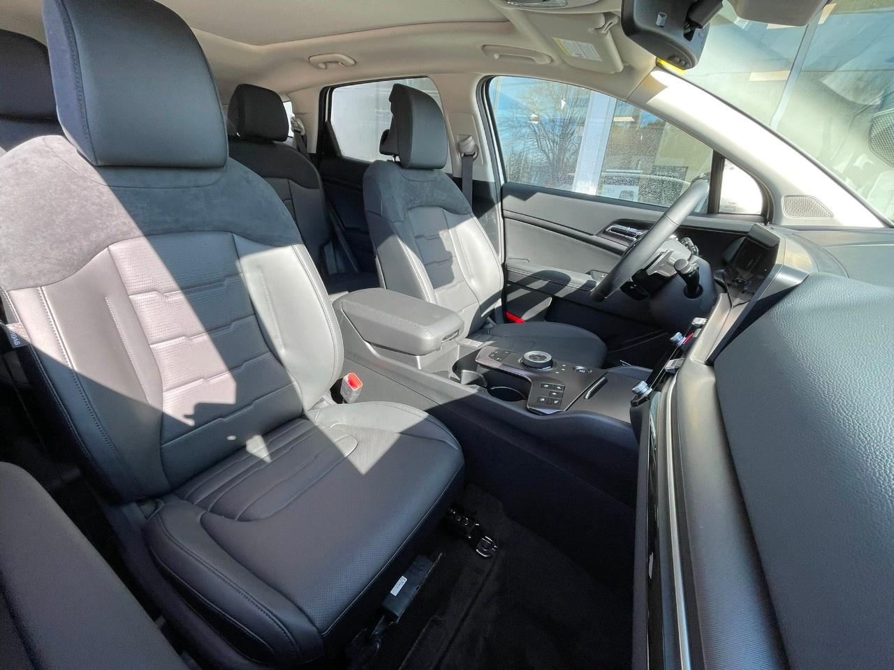 2026 Kia Sportage Hybrid EX Premium AWD Photo