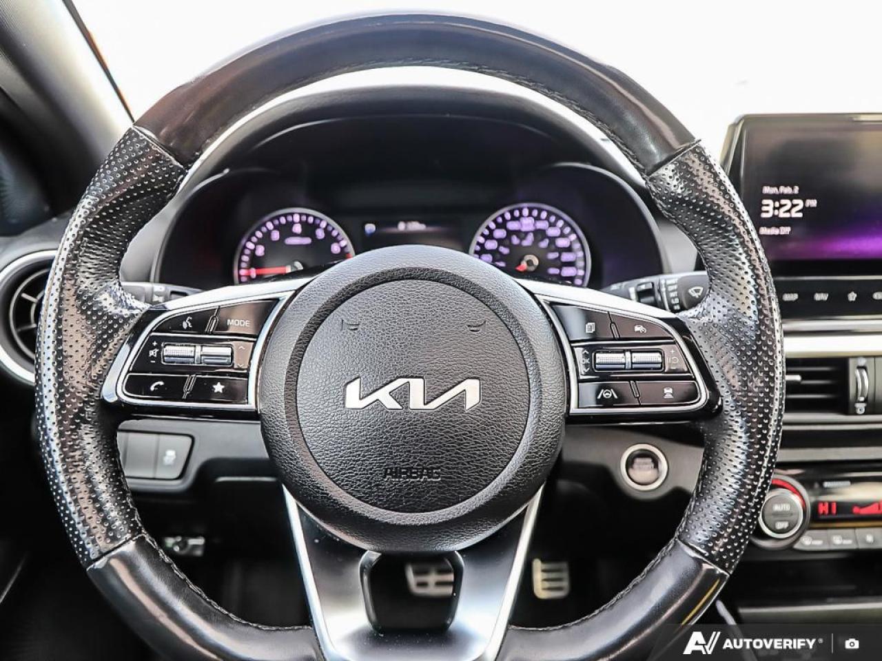 2023 Kia Forte GT-Line,LOW KM,NAVI,PWR S/ROOF,R/V CAM,LEATHER INT Photo