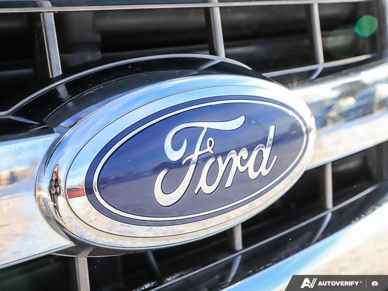 2015 Ford F-150 XLT, 4X4, 6 PASS, B.TOOTH, TONNEAU COVER Photo