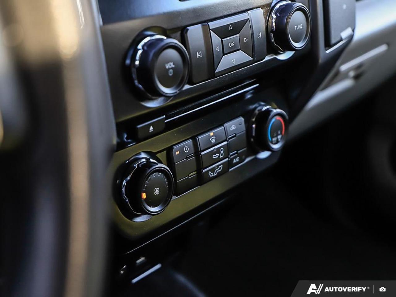 2015 Ford F-150 XLT, 4X4, 6 PASS, B.TOOTH, TONNEAU COVER Photo