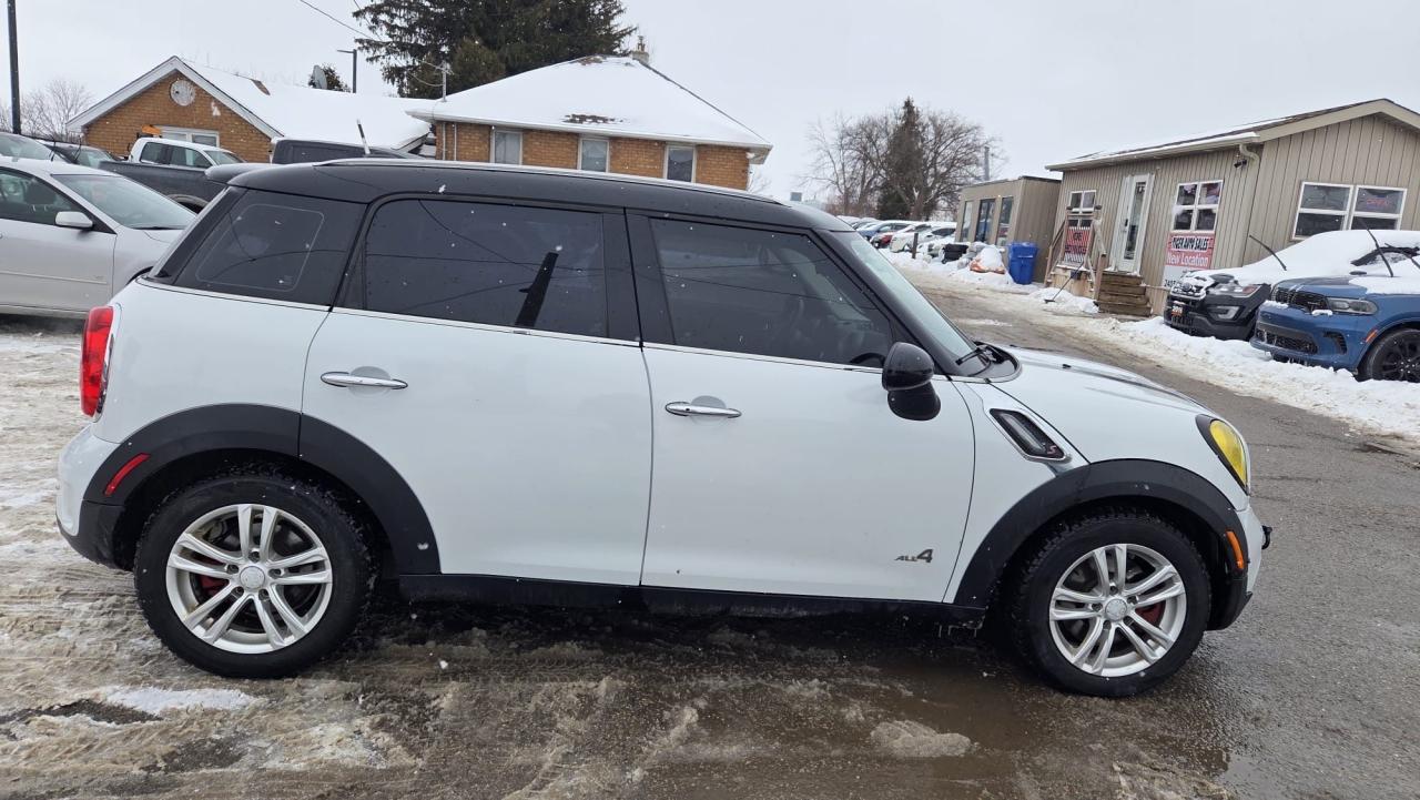 2011 MINI Cooper Countryman S, WELL MAINTAINED, RUNS WELL, CERTIFIED Photo