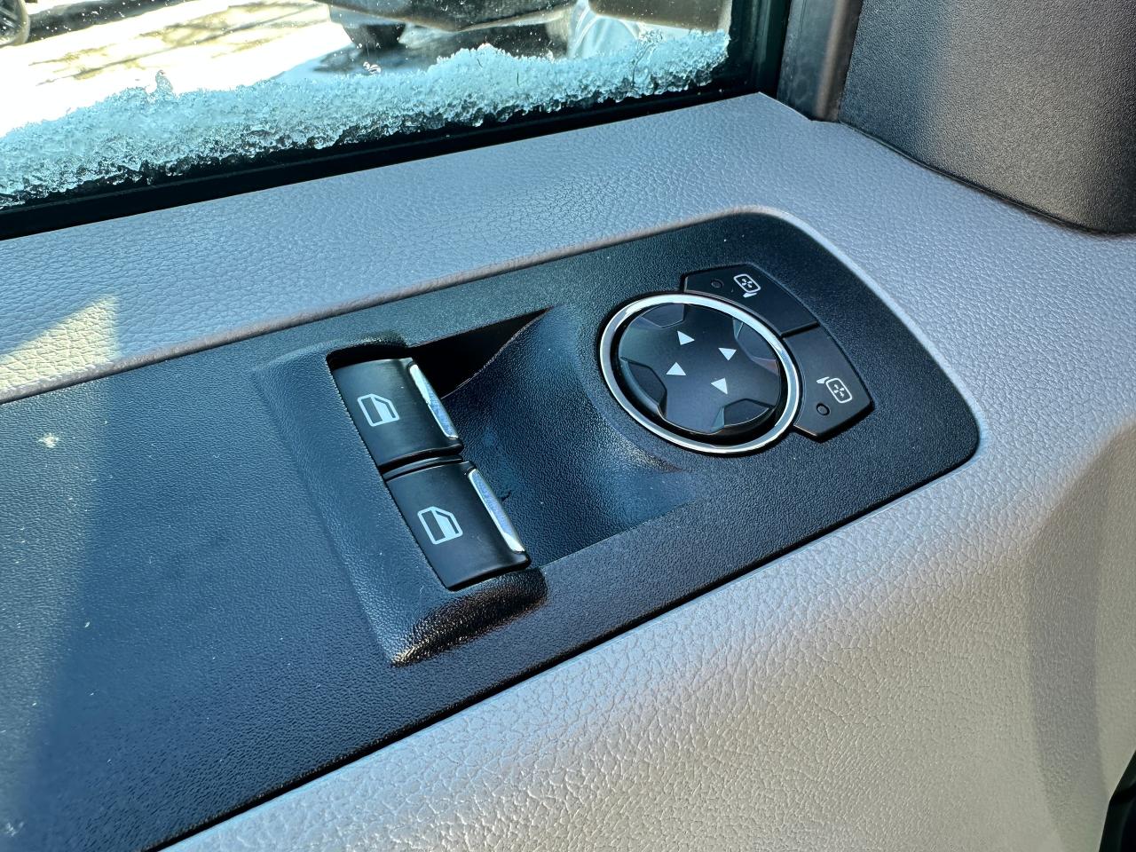 2016 Ford F-150 XL RegCab 4x4 LongBox 5.0L V8 Bluetooth A/C Alloys Photo