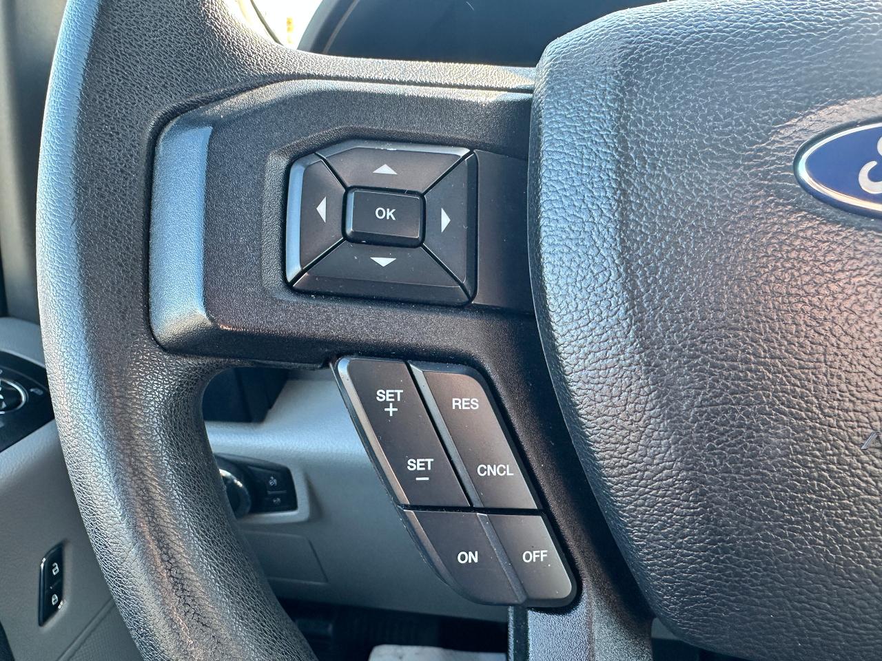 2016 Ford F-150 XL RegCab 4x4 LongBox 5.0L V8 Bluetooth A/C Alloys Photo