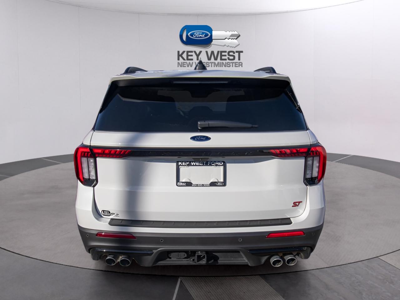 2026 Ford Explorer ST 4WD Photo2