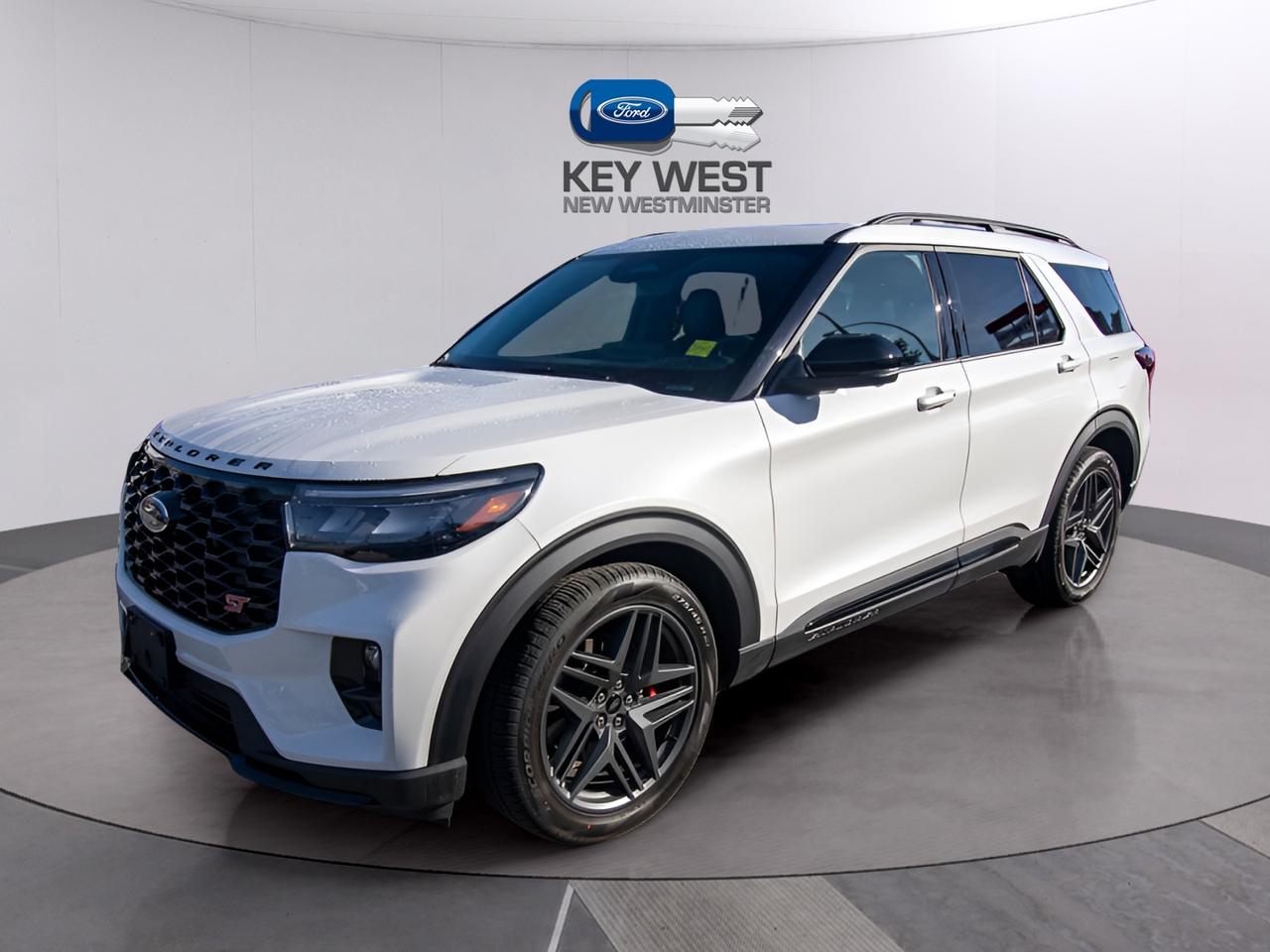 2026 Ford Explorer ST 4WD Photo0