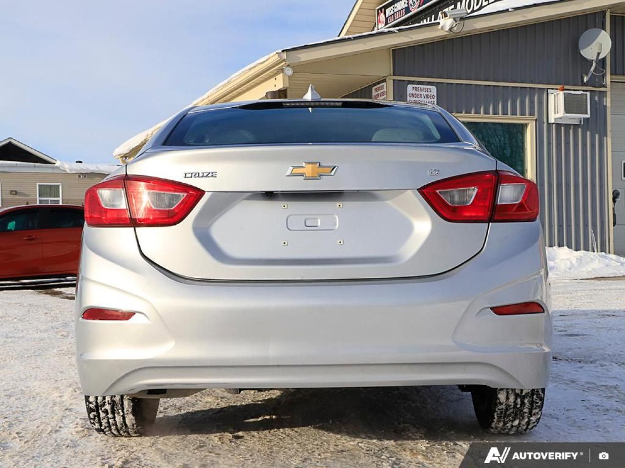 2018 Chevrolet Cruze LT, LOW KM'S, R/V CAM, H/SEATS, B.TOOTH Photo4