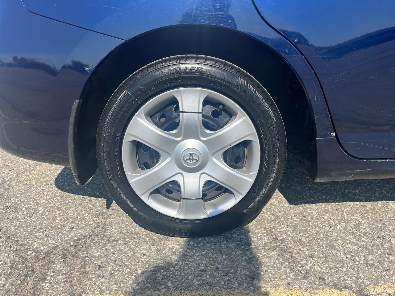 2014 Toyota Matrix 4DR WGN AUTO FWD Photo