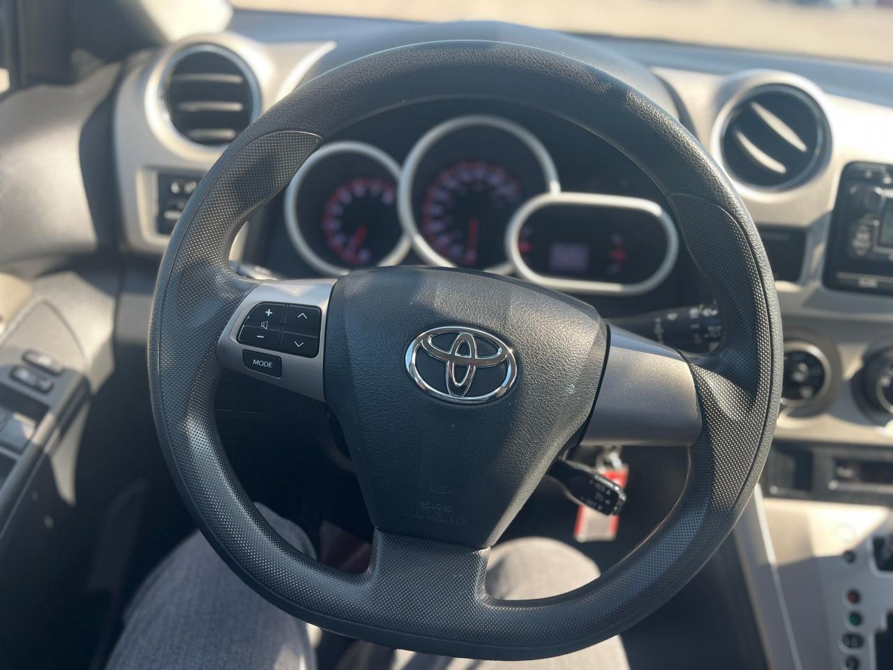 2014 Toyota Matrix 4DR WGN AUTO FWD Photo