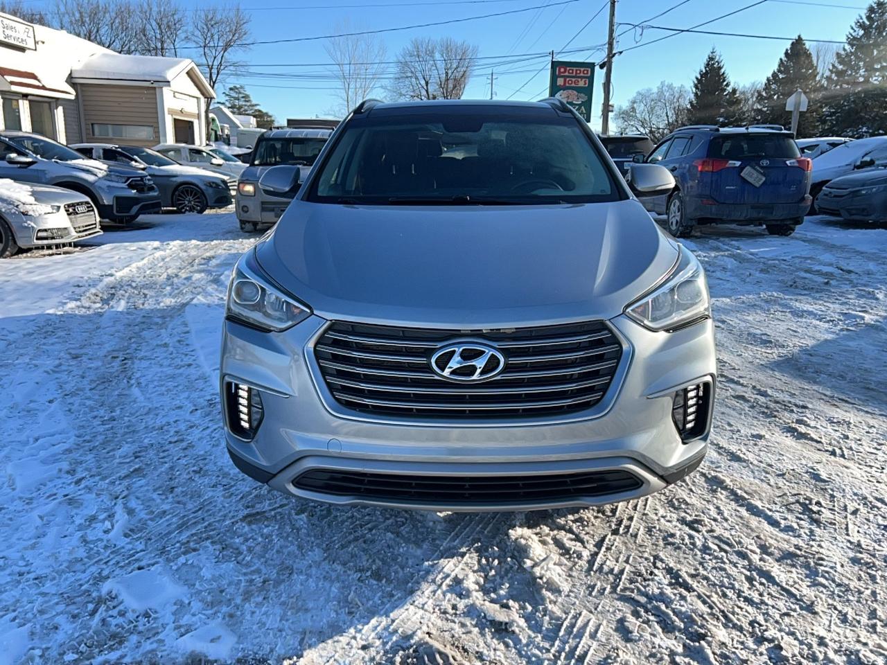 2017 Hyundai Santa Fe XL Luxury REBUILT TITLE - Photo #1