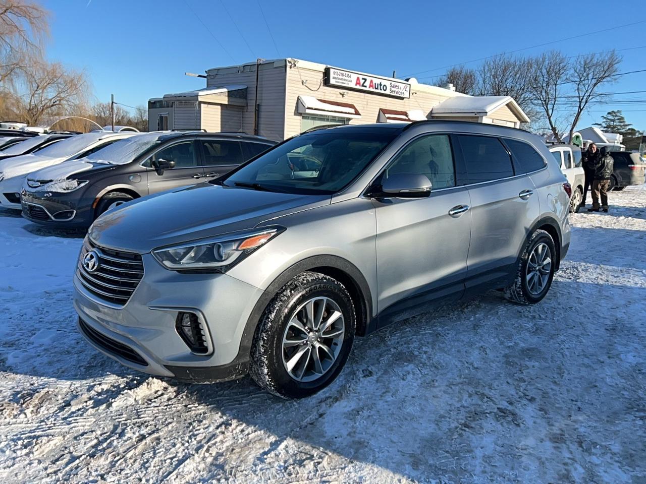 2017 Hyundai Santa Fe XL Luxury REBUILT TITLE Photo