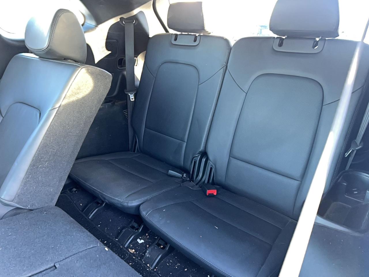 2017 Hyundai Santa Fe XL Luxury REBUILT TITLE Photo