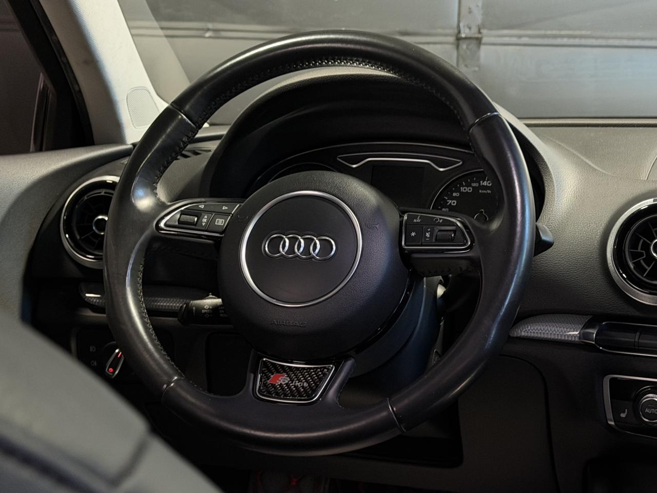 2015 Audi A3 2.0T Technik b&o, Sunroof, Navi Photo