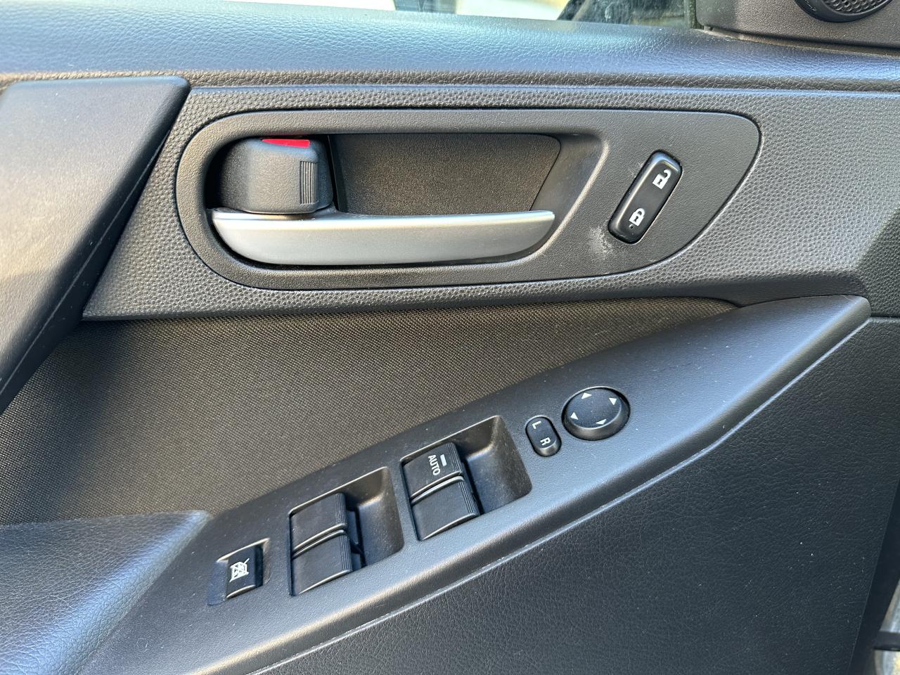 2012 Mazda MAZDA3 4dr HB Sport Auto GX Photo