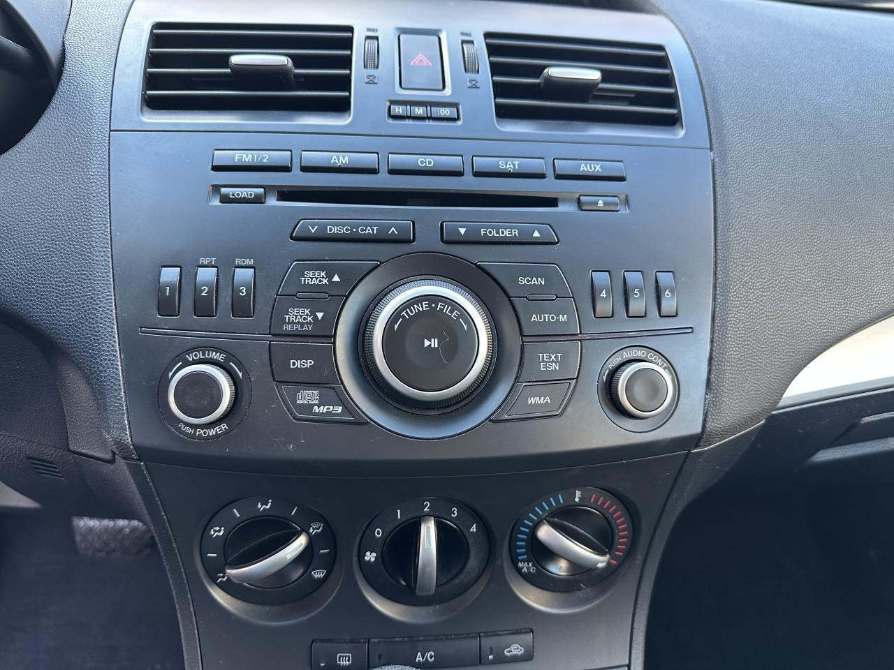 2012 Mazda MAZDA3 4dr HB Sport Auto GX Photo