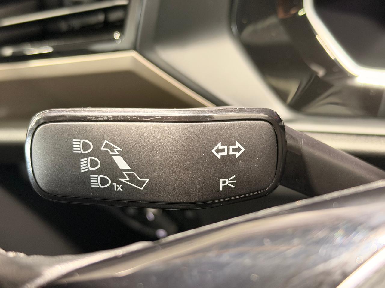 2020 Volkswagen Jetta Execline+Cooled Leather+Roof+CLEAN CARFAX Photo