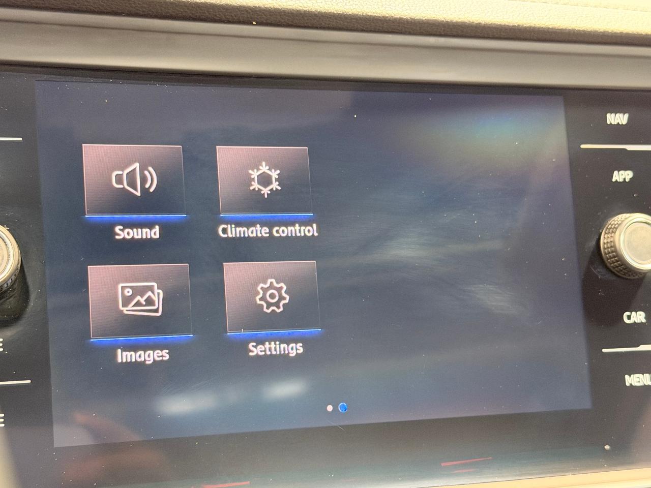 2020 Volkswagen Jetta Execline+Cooled Leather+Roof+CLEAN CARFAX Photo33