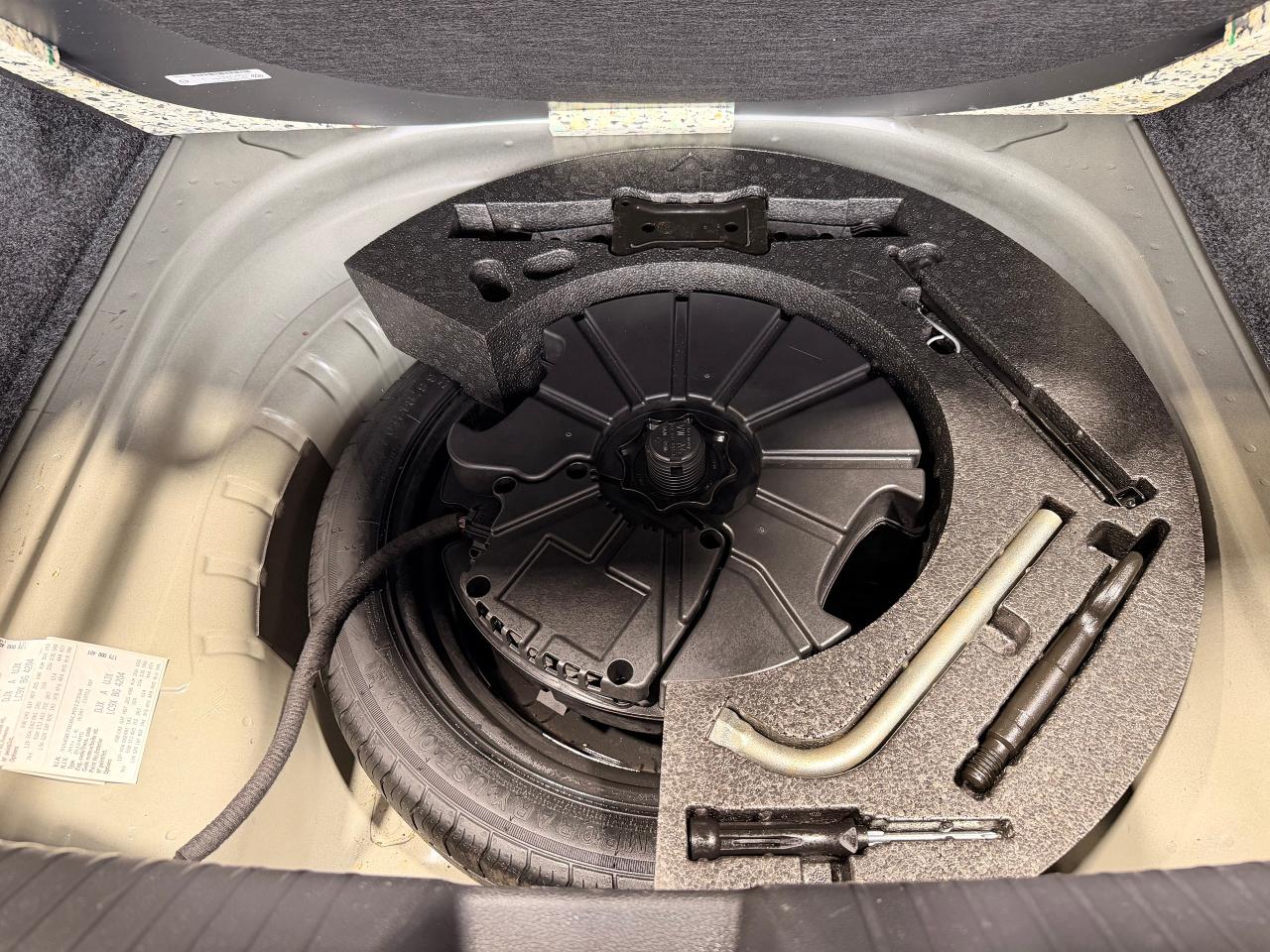 2020 Volkswagen Jetta Execline+Cooled Leather+Roof+CLEAN CARFAX Photo58