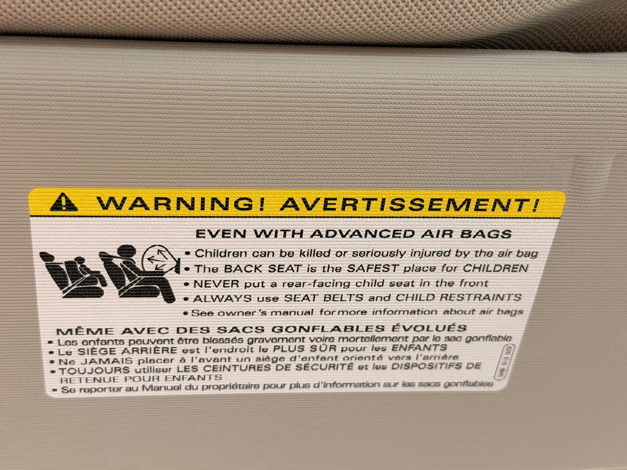 2020 Volkswagen Jetta Execline+Cooled Leather+Roof+CLEAN CARFAX Photo