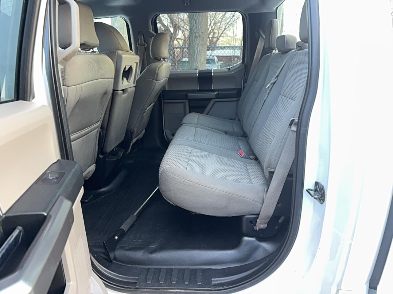 2016 Ford F-150 XLT Photo