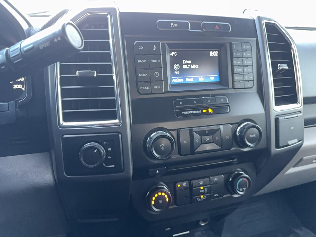 2016 Ford F-150 XLT Photo