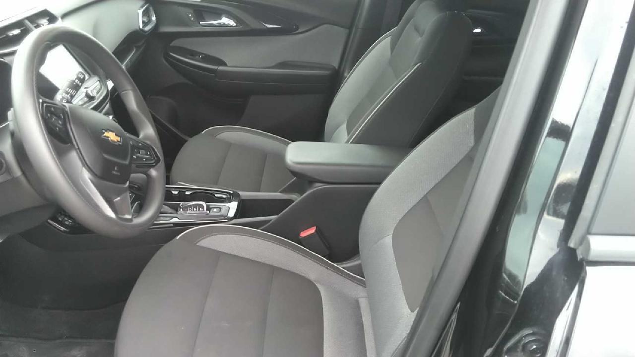 2023 Chevrolet TrailBlazer LT Photo
