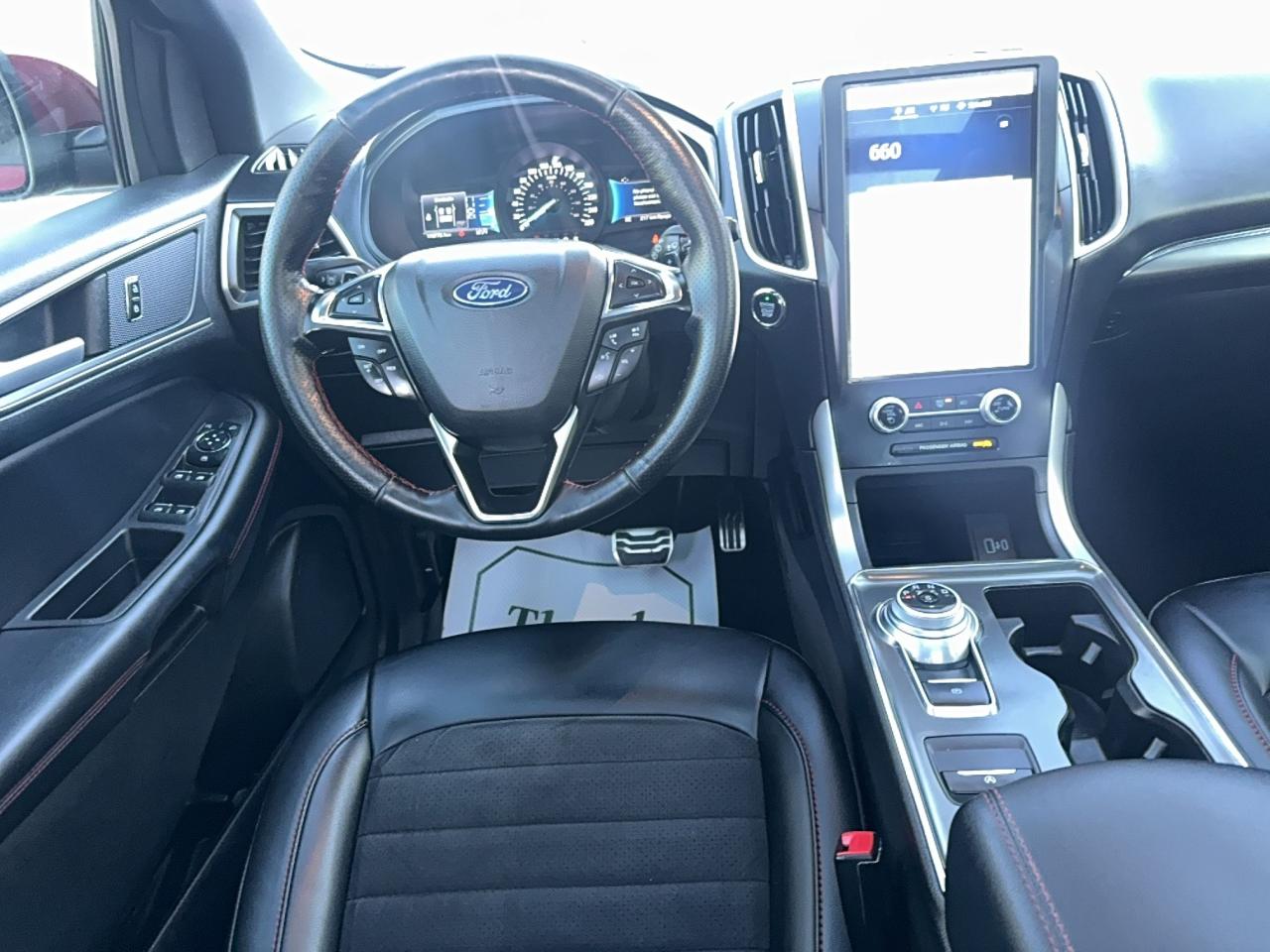 2022 Ford Edge ST Line Photo