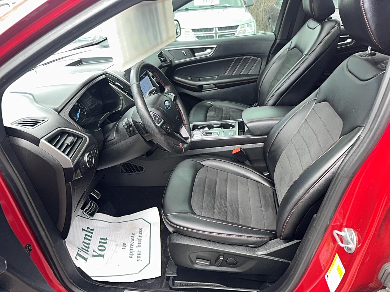 2022 Ford Edge ST Line Photo