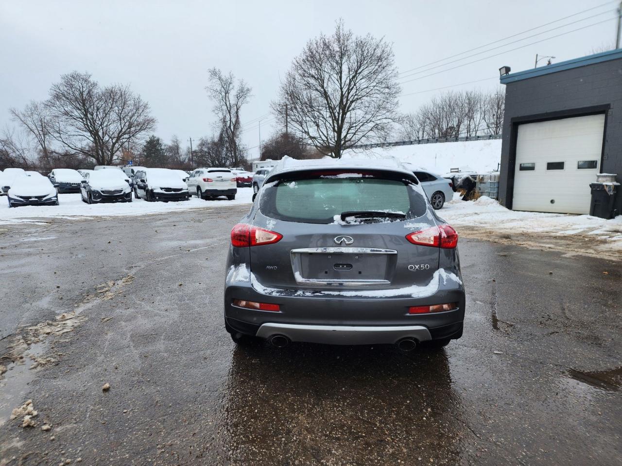 2016 Infiniti QX50 PREMIUM l Full Service Records l AWD l Heated Seat