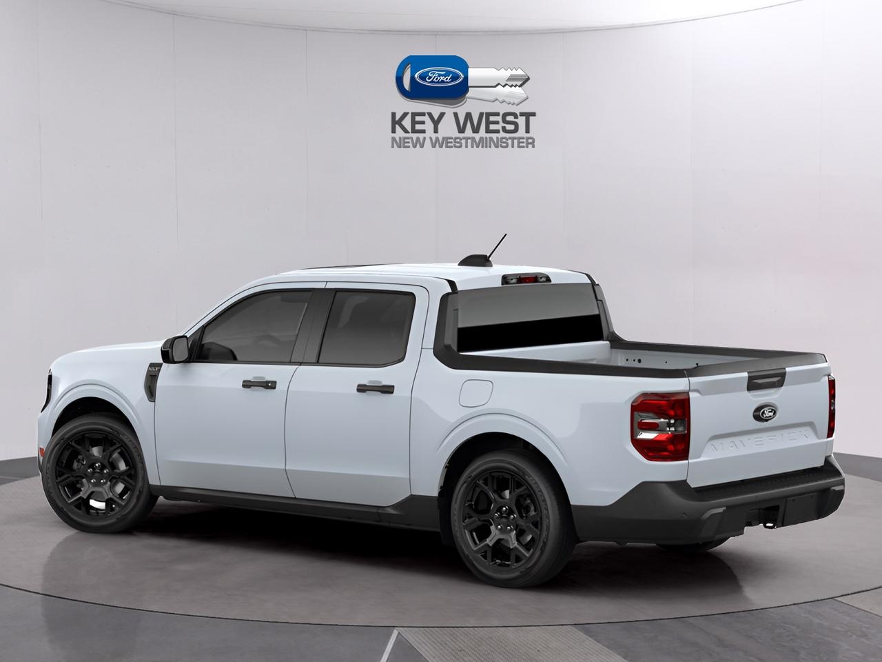 2026 Ford Maverick XLT AWD SuperCrew Photo1