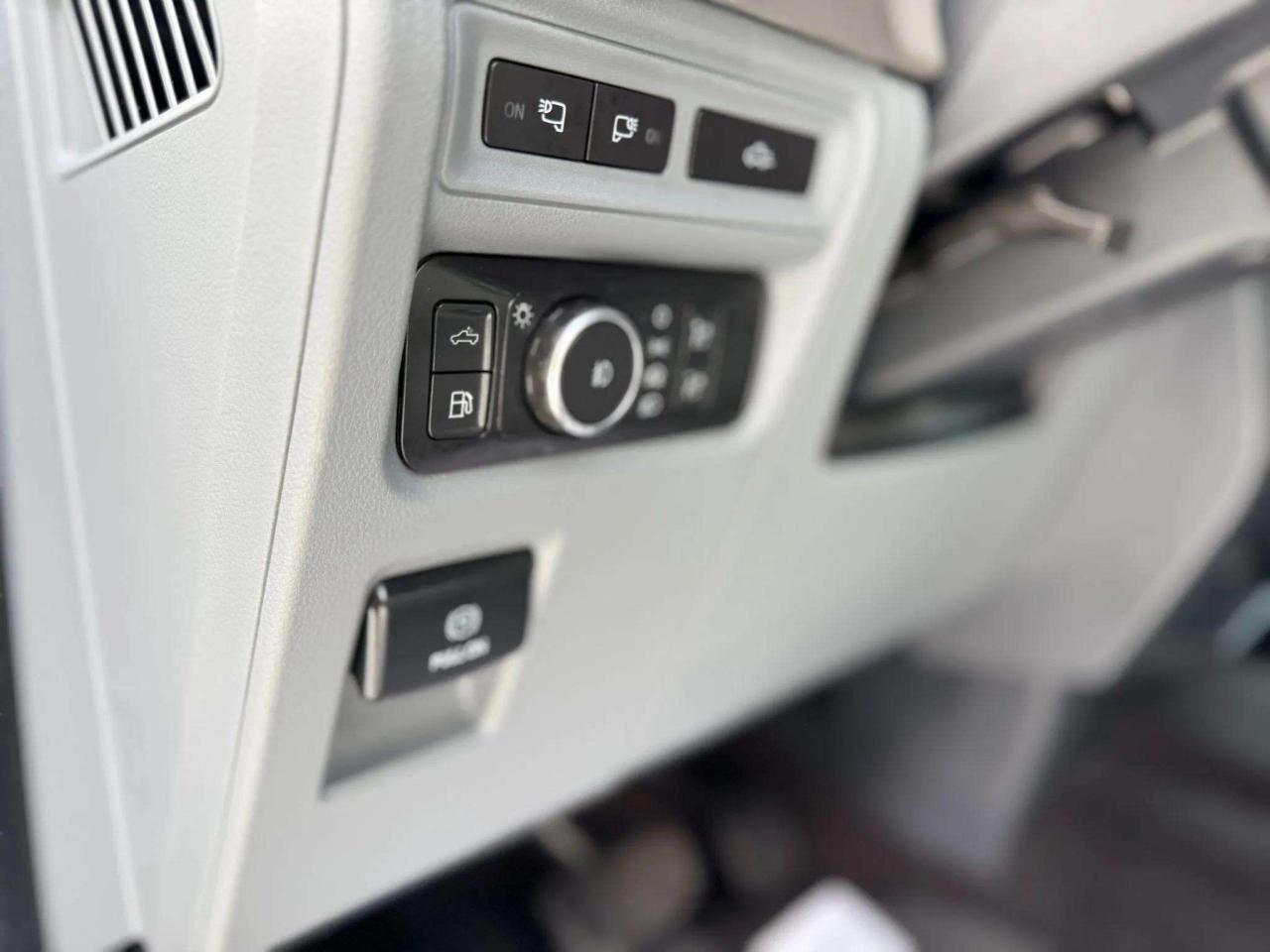 2021 Ford F-150 XLT Photo