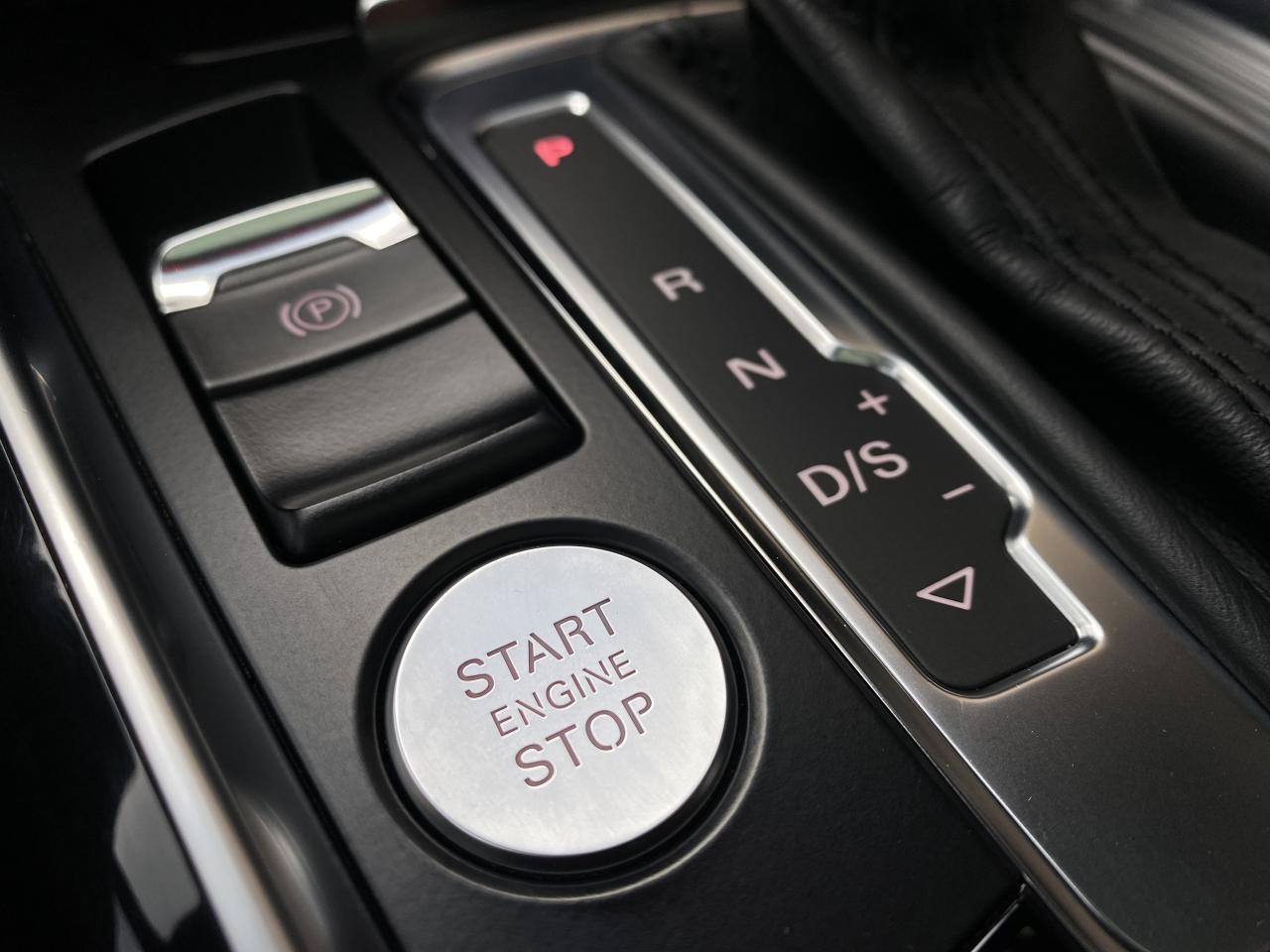 2017 Audi Q5 2.0T QUATTRO-S LINE SPORT-BLACK OPTICS-20" WHEELS Photo