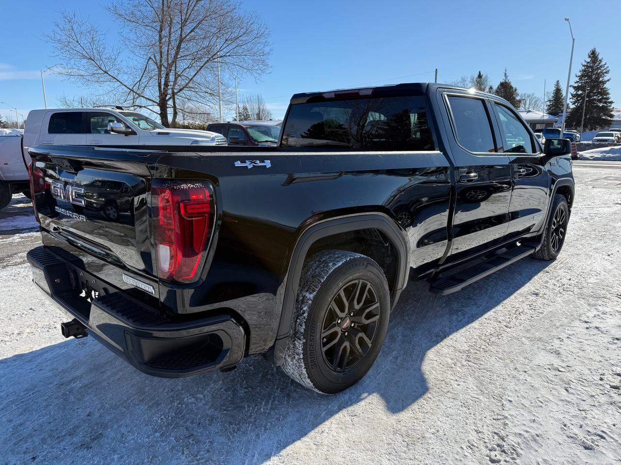 2023 GMC Sierra 1500 Elevation Heated Steering and Seats! AutoStart! Photo4