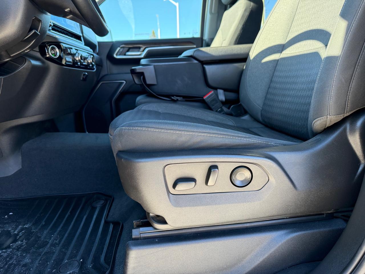 2023 GMC Sierra 1500 Elevation Heated Steering and Seats! AutoStart! Photo