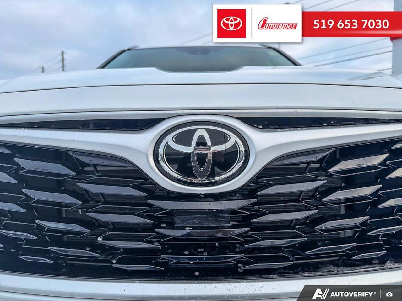 2022 Toyota Highlander XLE Photo