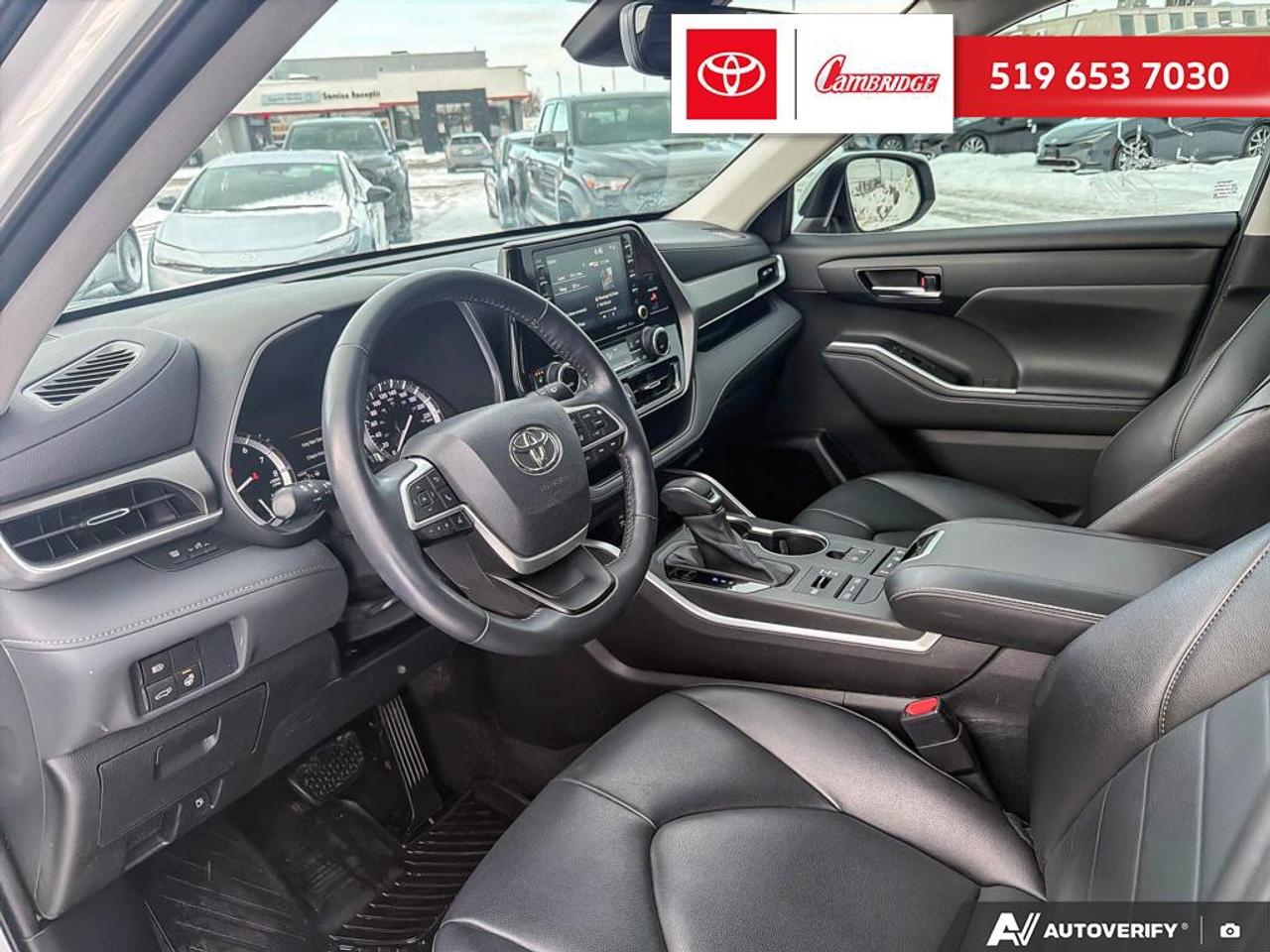 2022 Toyota Highlander XLE Photo