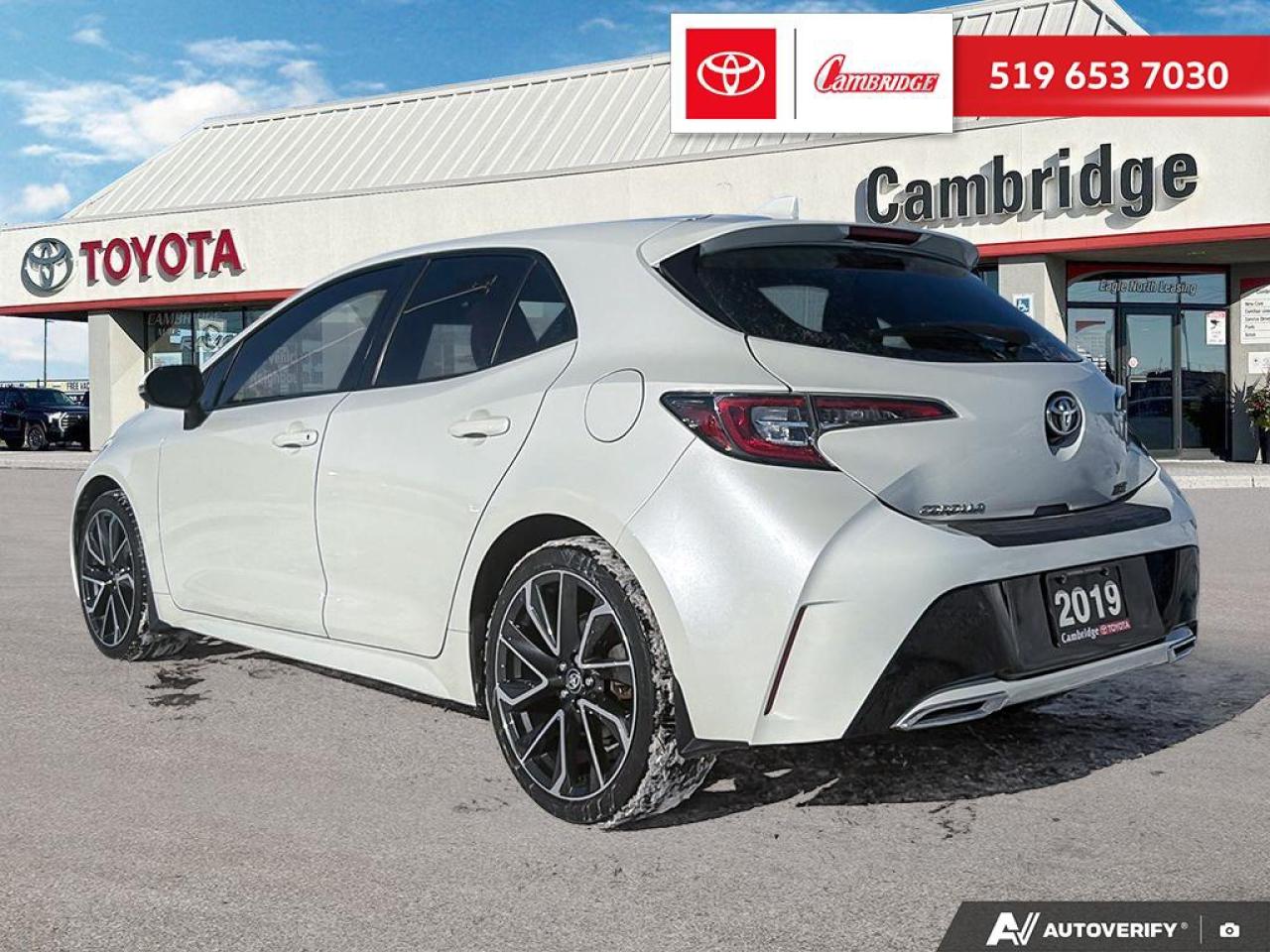 2019 Toyota Corolla Hatchback XSE Photo