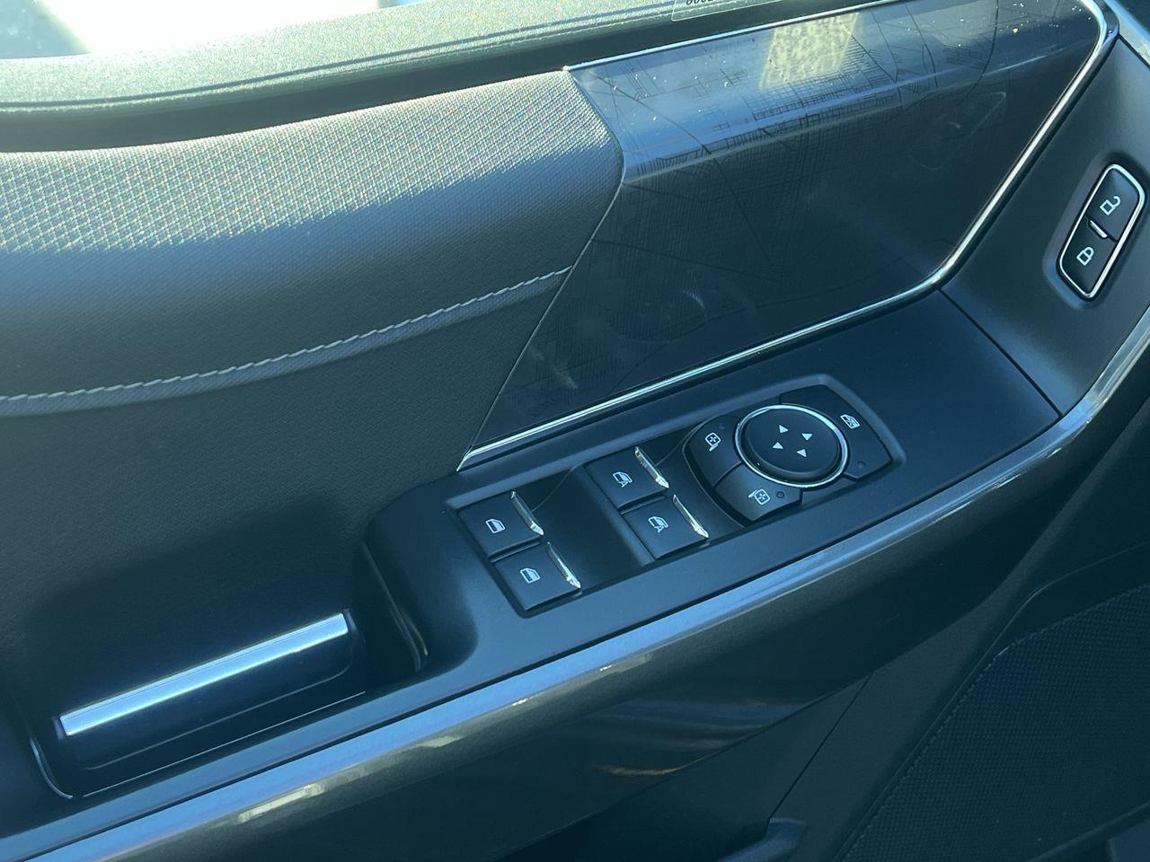 2023 Ford F-150 XLT 4X4, HEATED SEATS, SIRIUS XM, NAV, BACK UP CAM, POWER LIFTGATE!! Photo