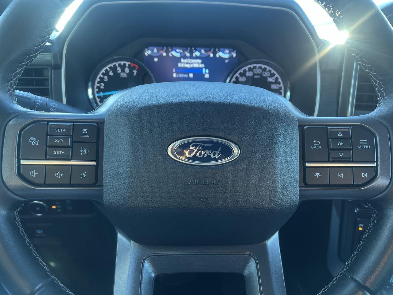 2023 Ford F-150 XLT 4X4, HEATED SEATS, SIRIUS XM, NAV, BACK UP CAM, POWER LIFTGATE!! Photo