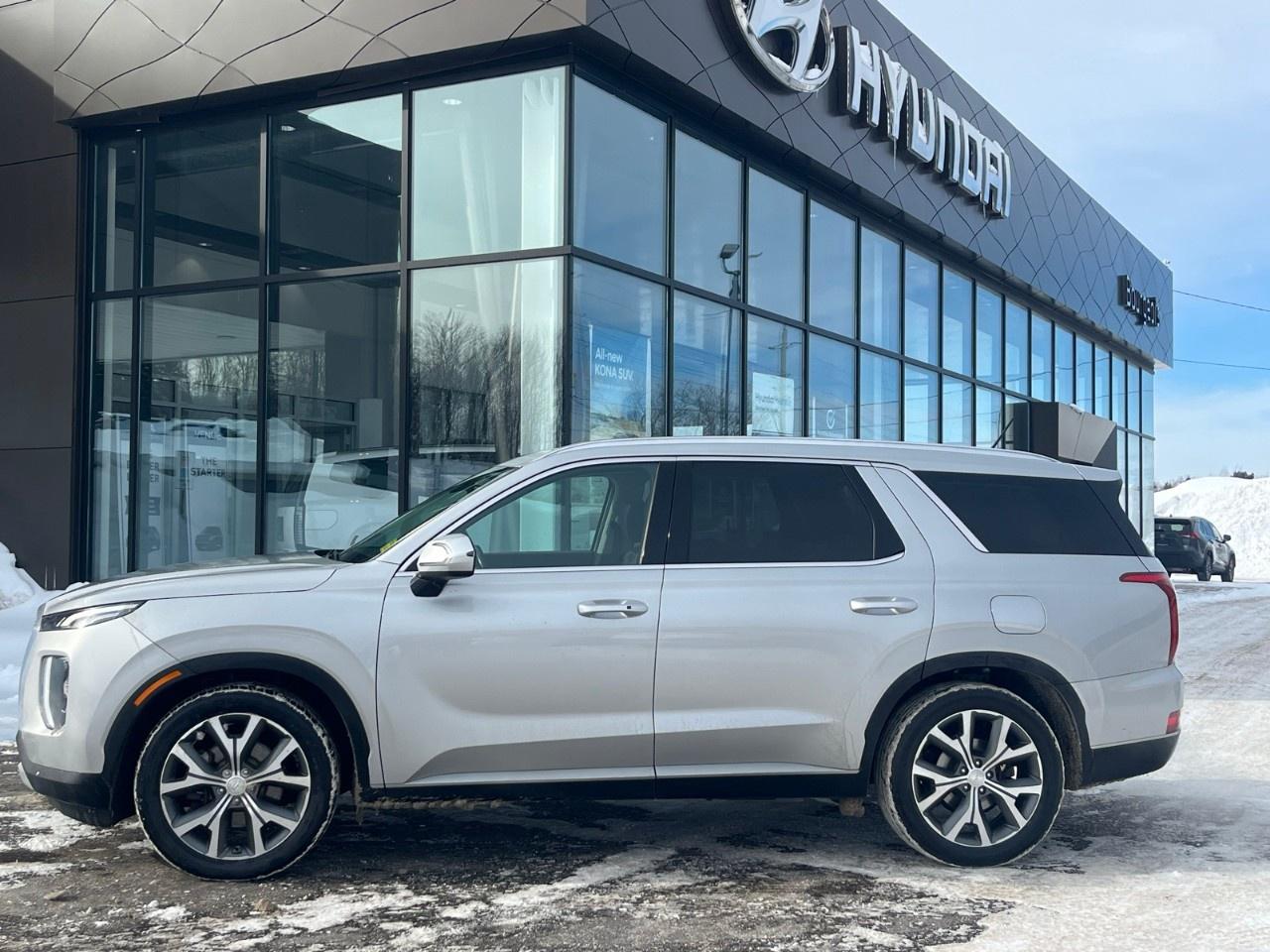 2022 Hyundai PALISADE Preferred 8-Passenger AWD Photo