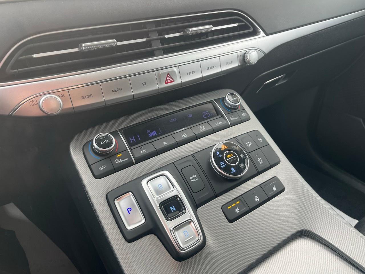 2022 Hyundai PALISADE Preferred 8-Passenger AWD Photo