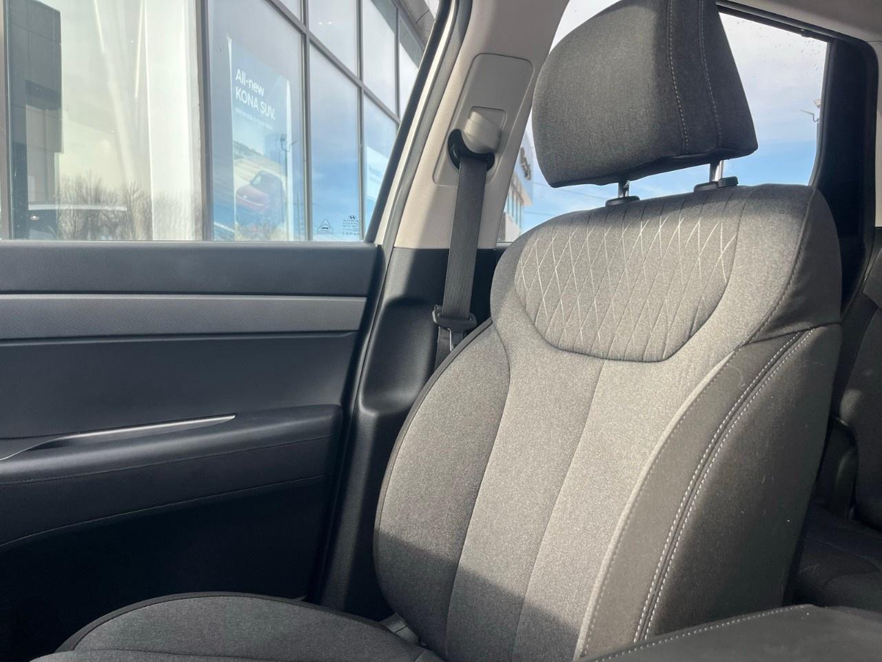 2022 Hyundai PALISADE Preferred 8-Passenger AWD Photo