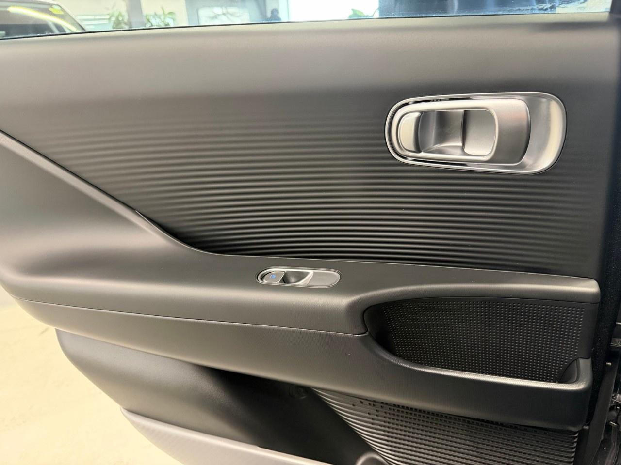 2025 Hyundai IONIQ 6 Preferred Photo