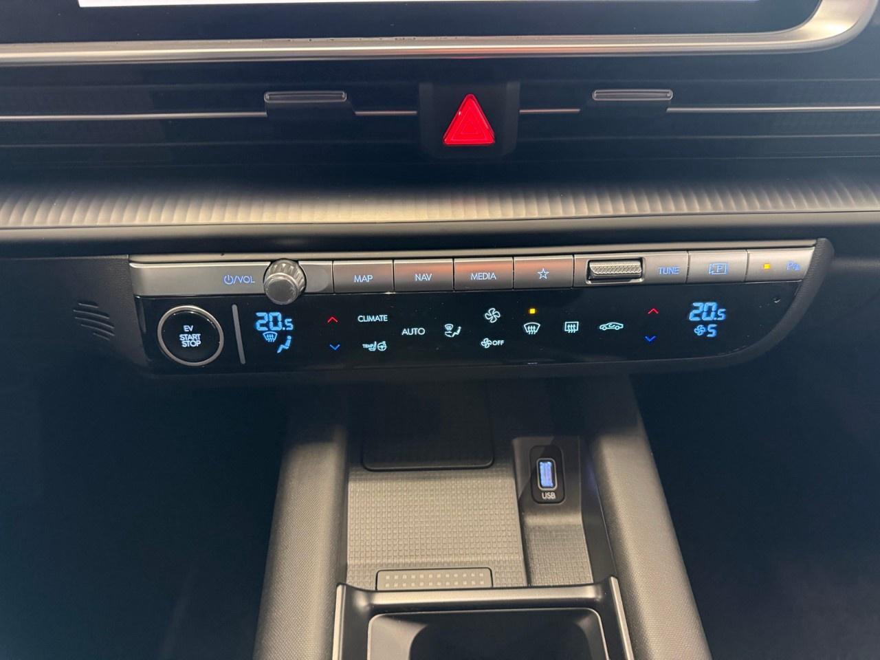 2025 Hyundai IONIQ 6 Preferred Photo