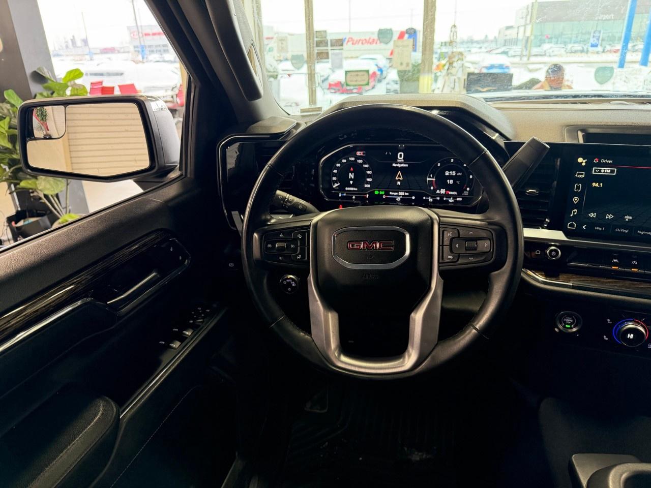 2024 GMC Sierra SLE Photo