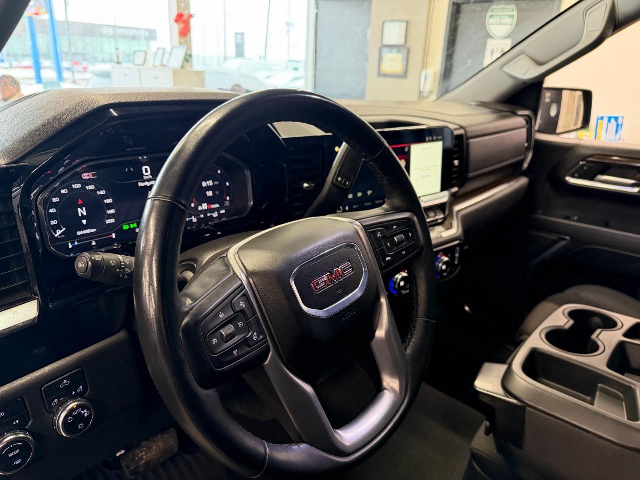 2024 GMC Sierra SLE Photo