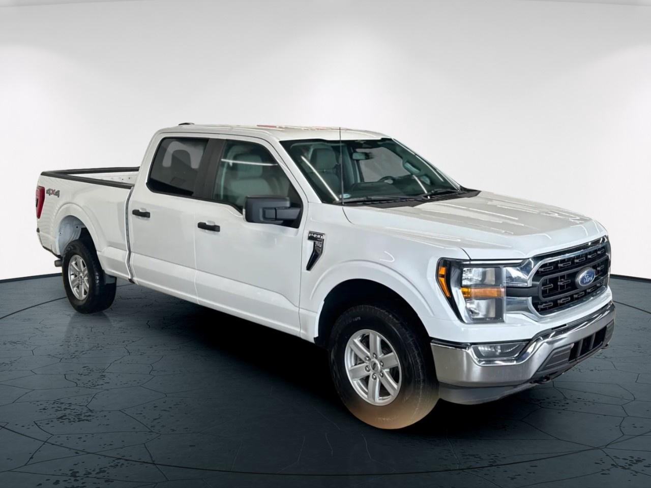 2023 Ford F-150 XLT Photo
