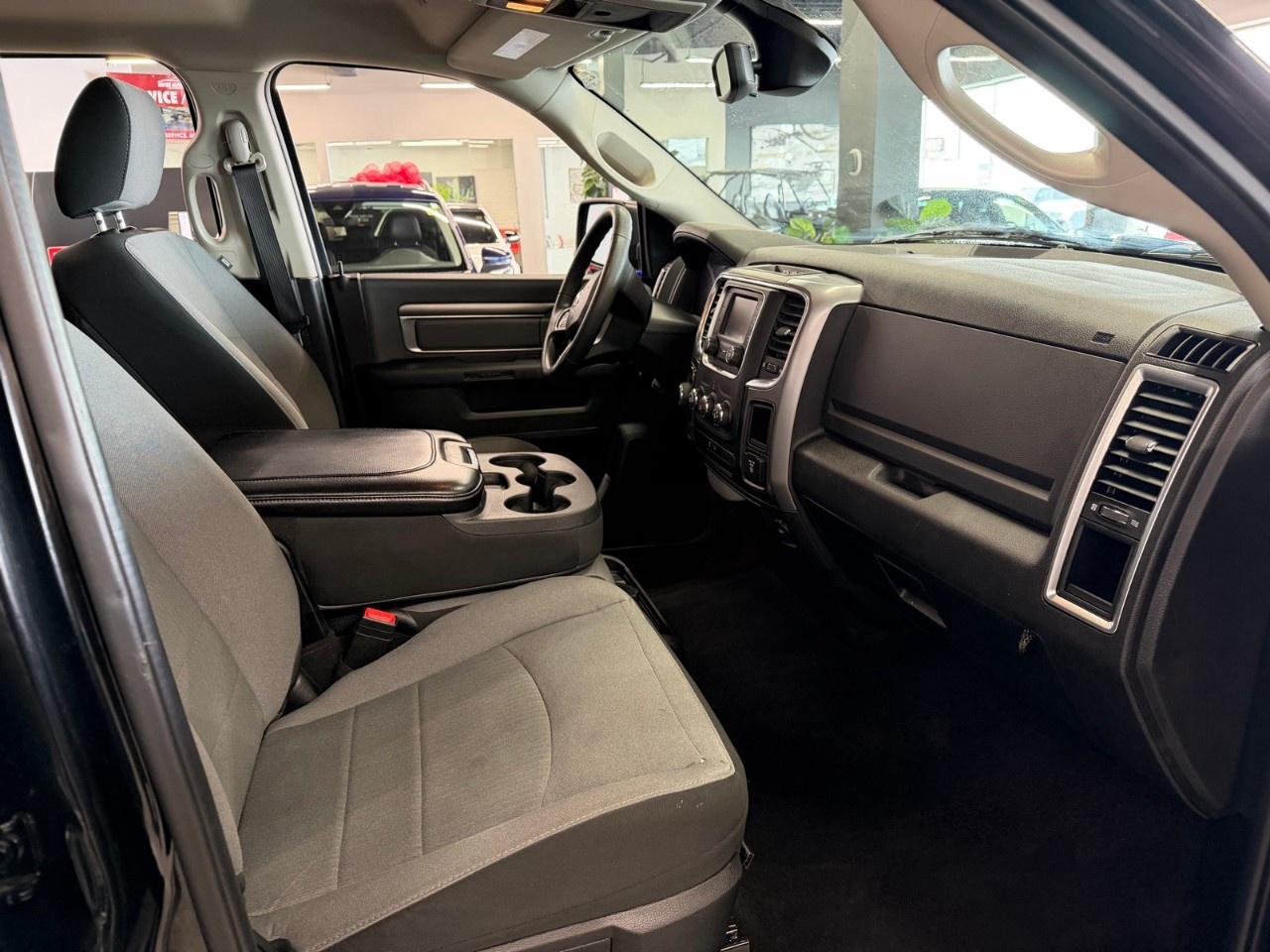 2023 RAM 1500 Classic Crew cab Photo